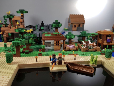 Конструктори Minecraft: який набір вибрати дитині?
